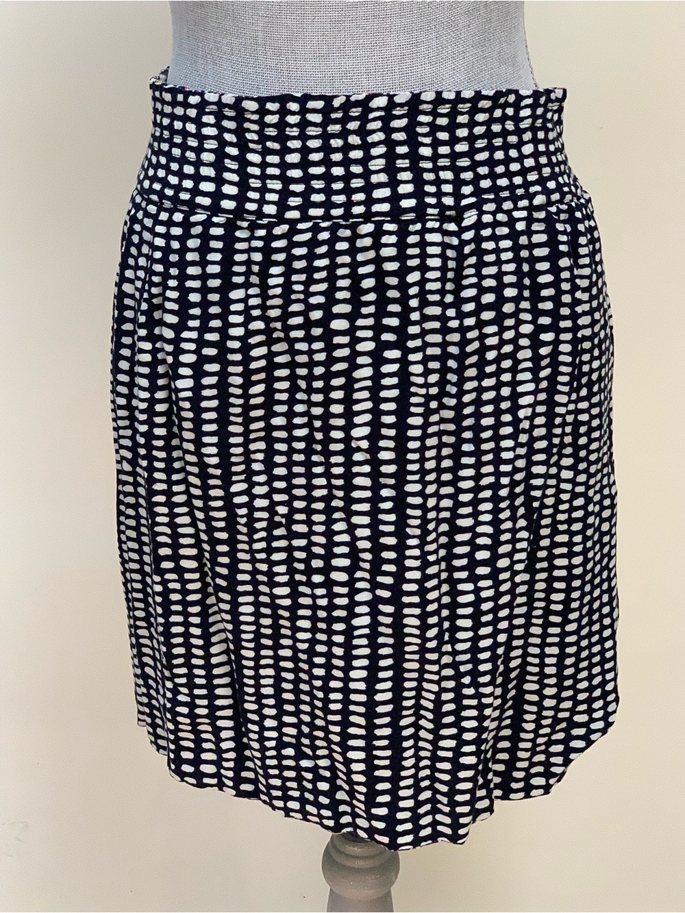 CAbi Reversible Skirt Geometric Colorful Travel Lightweight Sz L Indie Boho